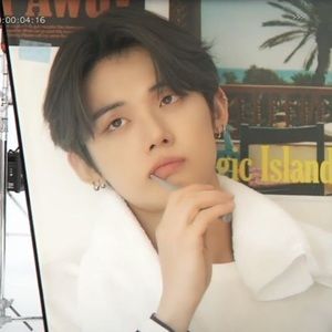 Meet your Posher, Isabel